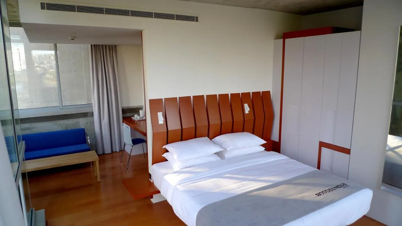 Bossa Nova Beirut Hotel 4*,  لبنان