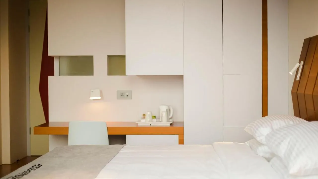 Bossa Nova Beirut Hotel