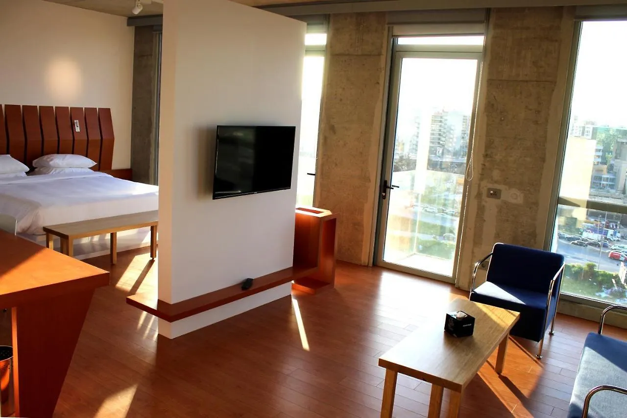 Bossa Nova Beirut Hotel 4*,