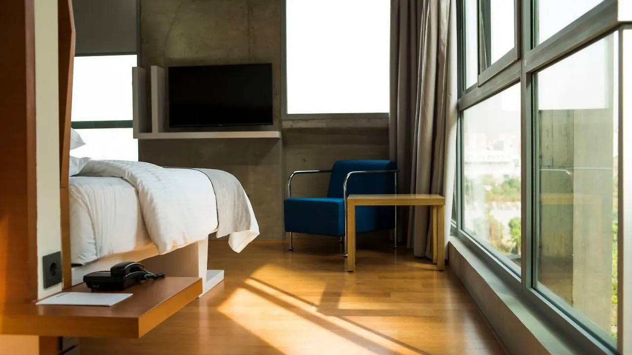 Bossa Nova Beirut Hotel